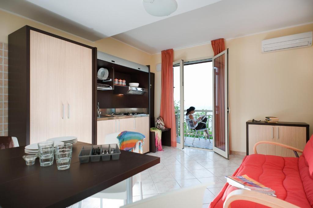 Casa Vacanze Samira Fondachello  Rum bild